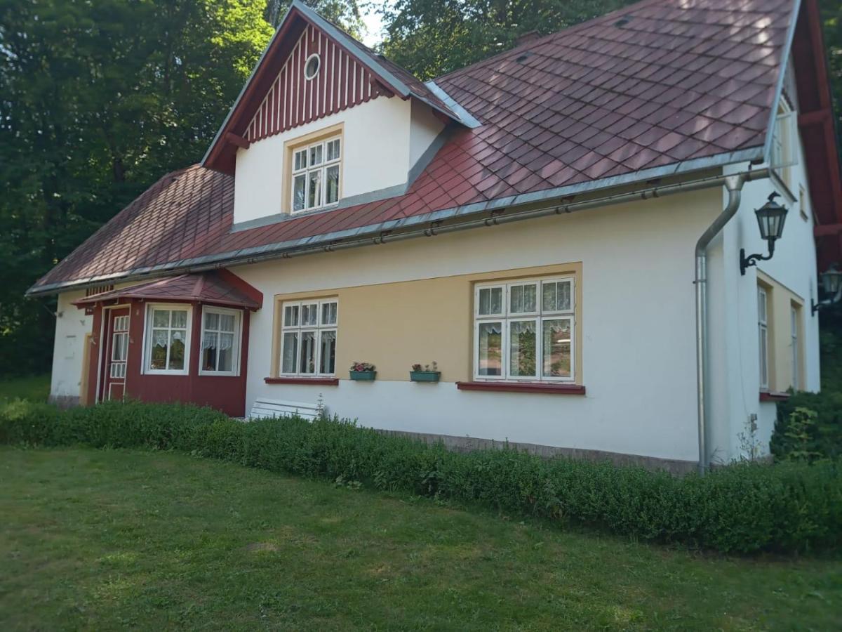 Adelle Cottage In Krkonose National Park Rudník المظهر الخارجي الصورة